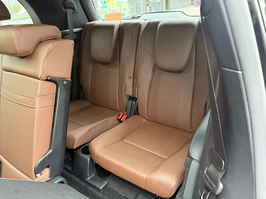 MERCEDES BENZ GLB 2021