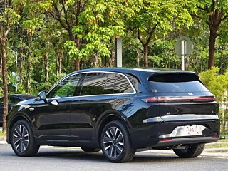 LI AUTO L6 2025 YEAR PRO INTELLIGENT EDITION 2025