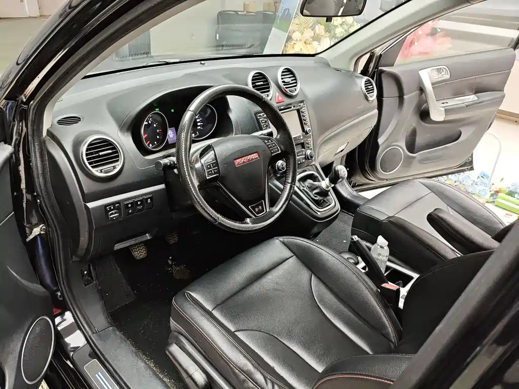 HAVAL H6 2015