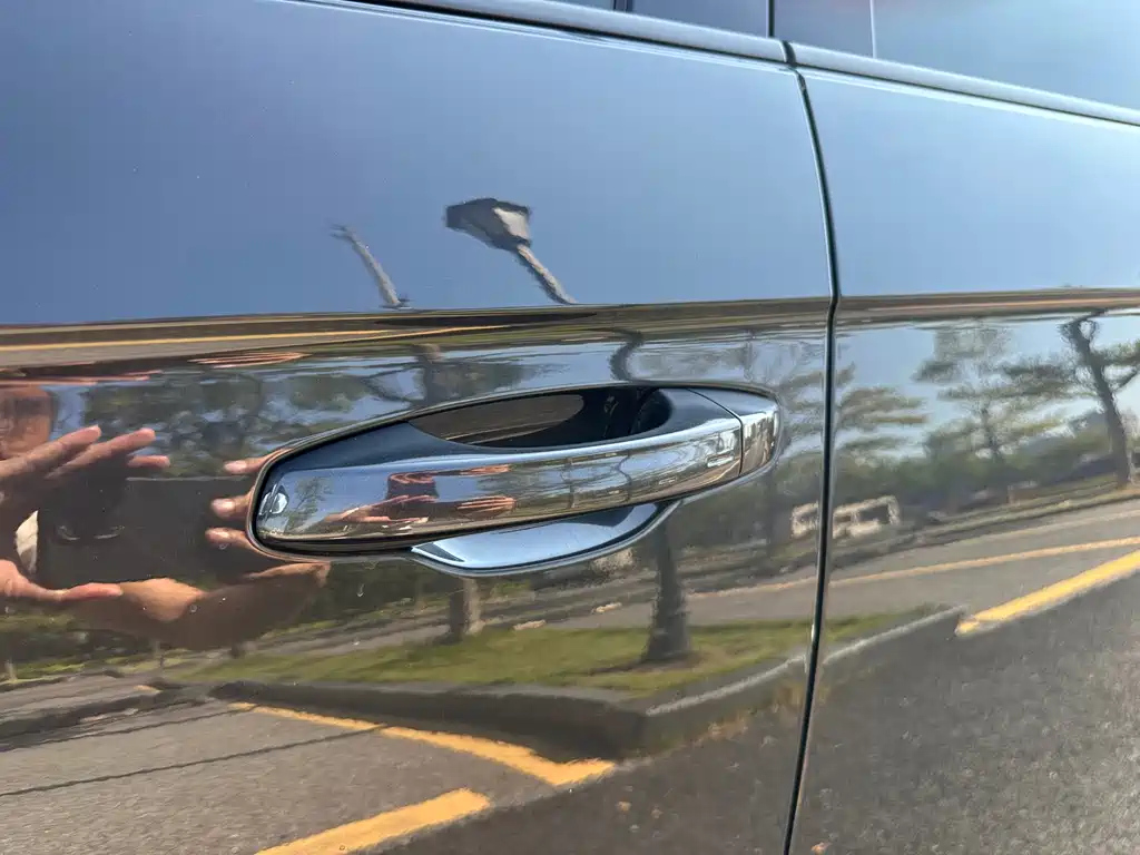 VOLKSWAGEN TAYRON 2019