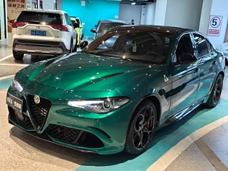 Заказать ALFAROMEO GIULIA