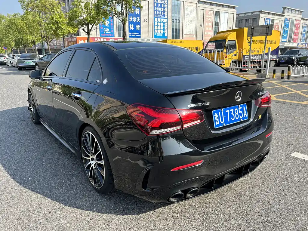 MERCEDES BENZ A-CLASS 2021