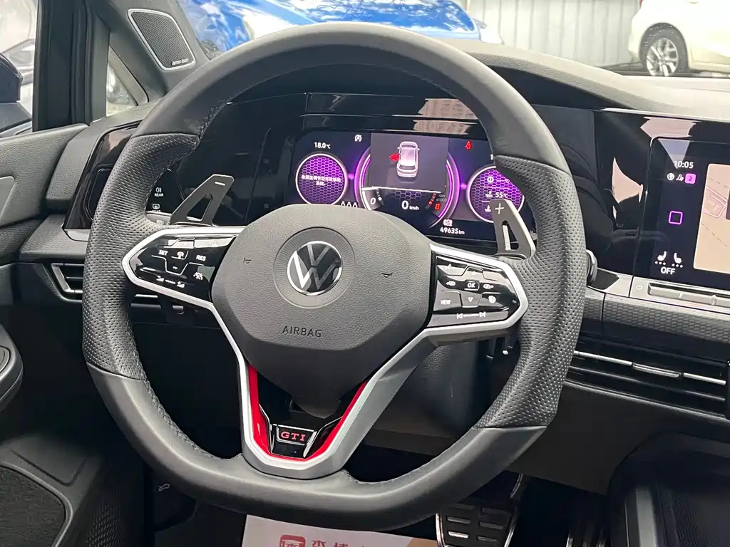 VOLKSWAGEN GOLF GTI 2021