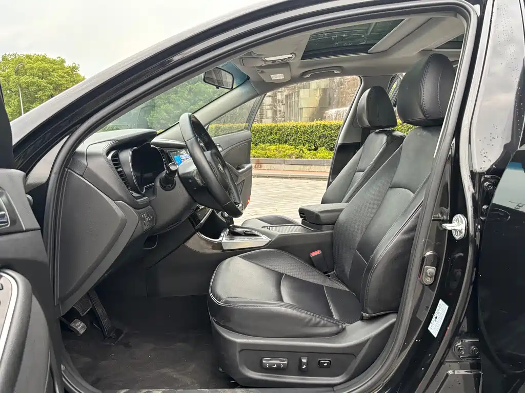 KIA K5 2015
