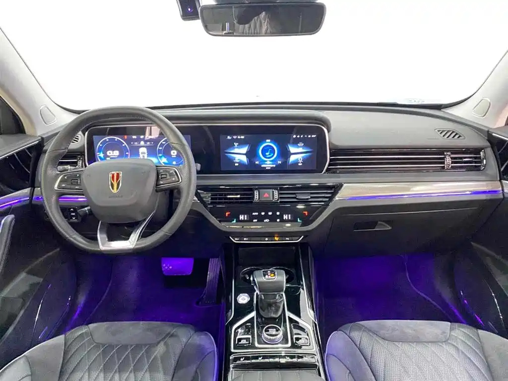 HONGQI HS5 2022