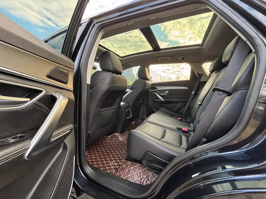 JETOUR X70 PLUS 2021