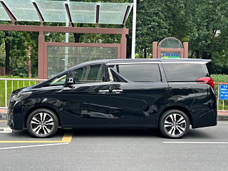 TOYOTA ALPHARD 2018