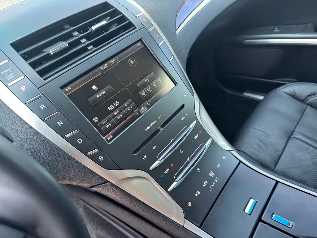 LINCOLN MKZ 2016