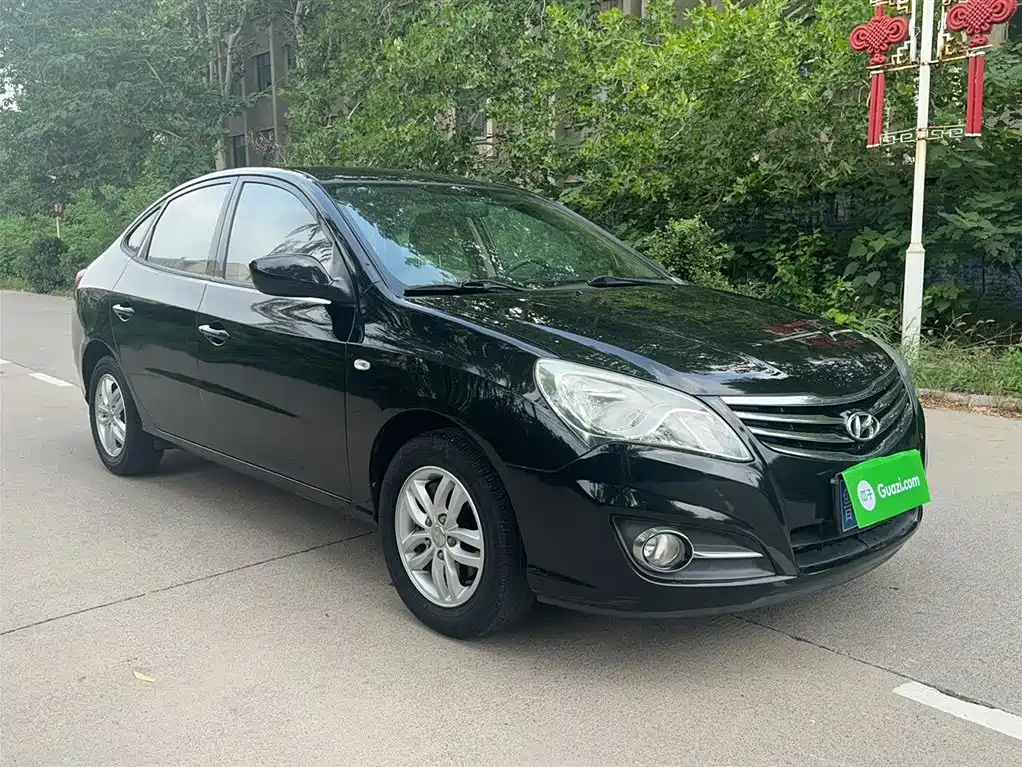 HYUNDAI CELESTA 2011