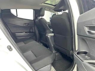 TOYOTA IZOA  2021 YEAR DUAL ENGINE 2.0L  EDITION 2021