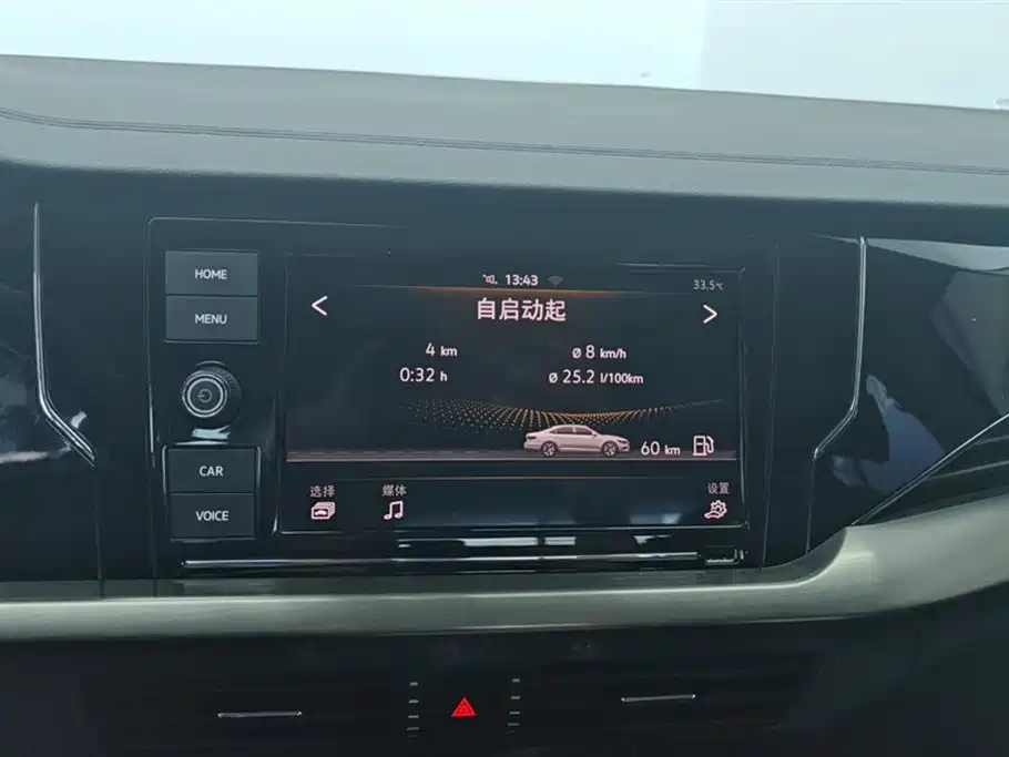 VOLKSWAGEN PASSAT 2019