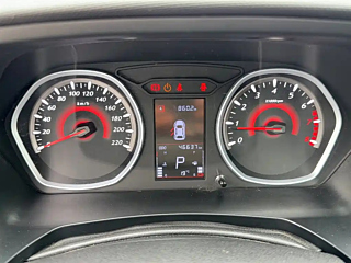 SOUEAST DX3  2018 YEAR 1.5T CVT PREMIUM 2018