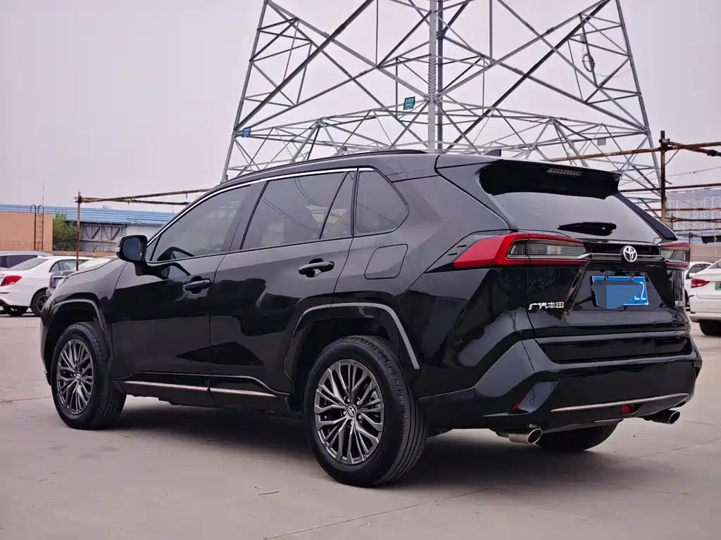 TOYOTA WILDLANDER 2025