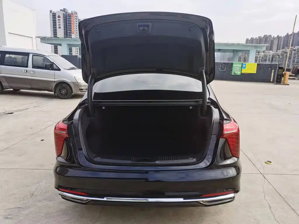 HONGQI H5 2023