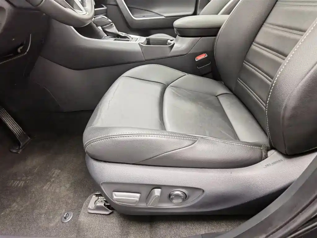 TOYOTA WILDLANDER 2023