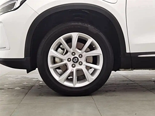 SKYWORTH EV6  2022 YEAR 410  EDITION 2022