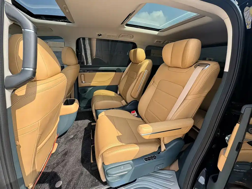 TRUMPCHI E8 NEW ENERGY 2024