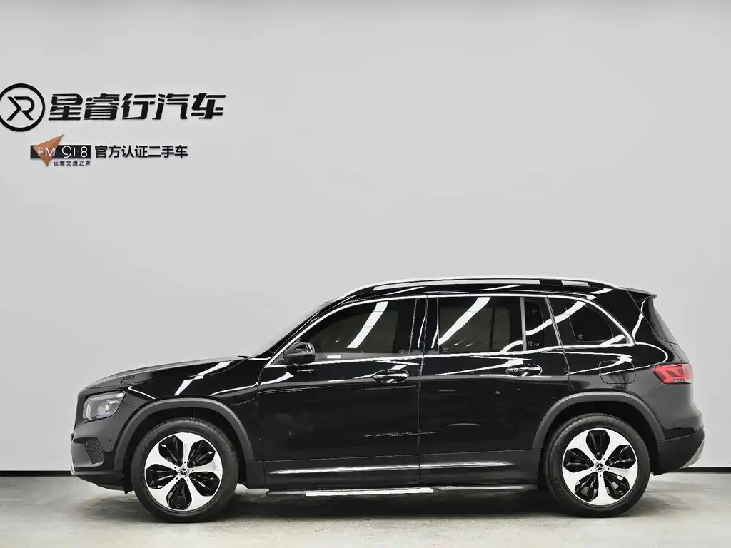 MERCEDES BENZ GLB 2020