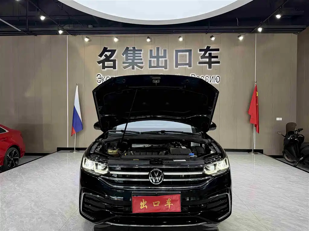 VOLKSWAGEN TIGUAN L 2022