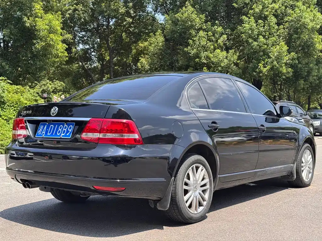 VOLKSWAGEN OTHER 2011