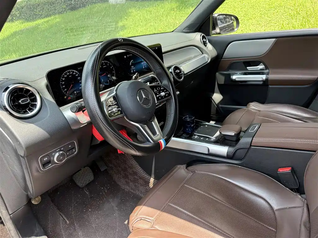 MERCEDES BENZ GLB 2021