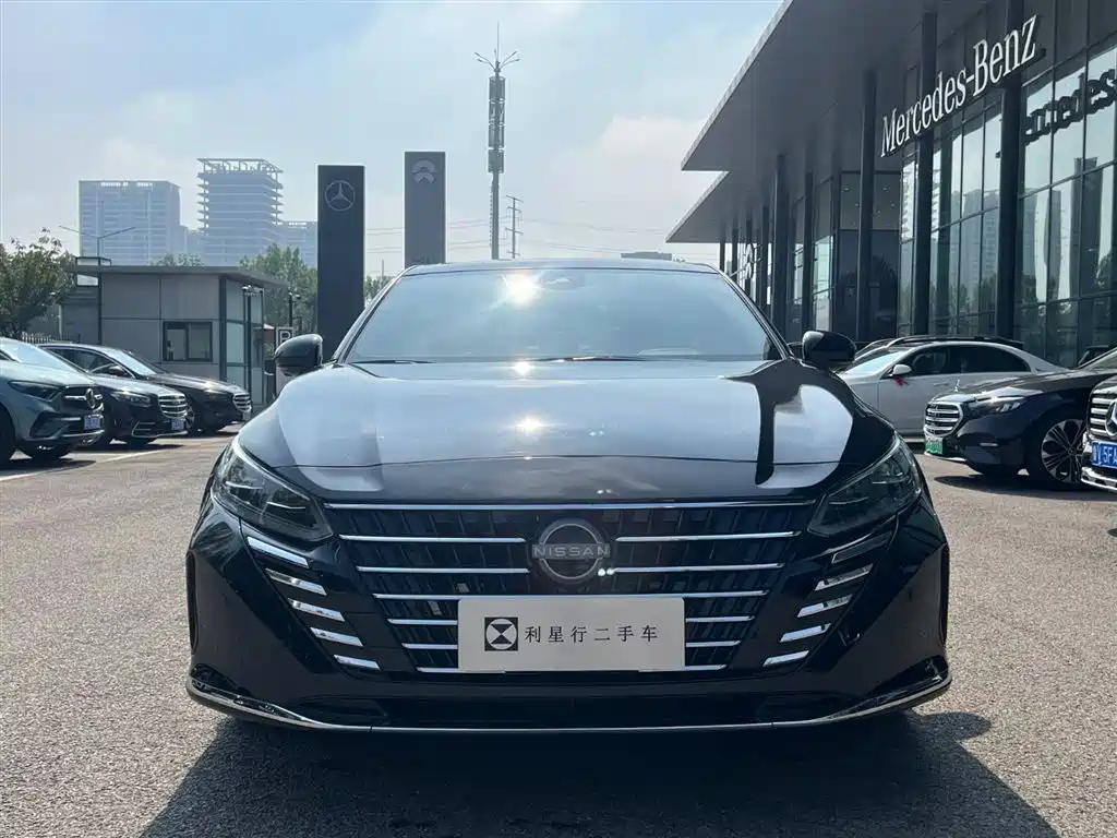 NISSAN TEANA 2024