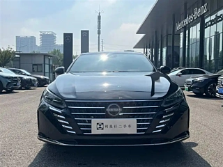 NISSAN TEANA 2024
