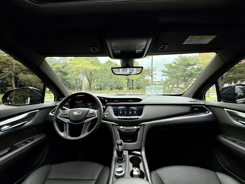 CADILLAC XT5 2020