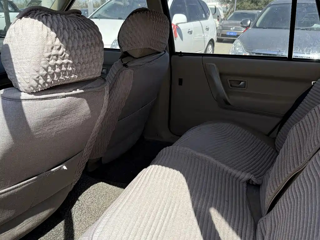 VOLKSWAGEN SANTANA 志俊 2012