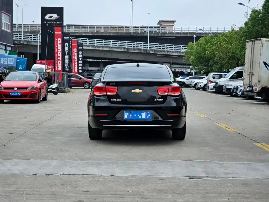 CHEVROLET MALIBU 2018