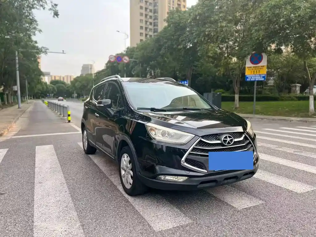 JAC REFINE S3 2015