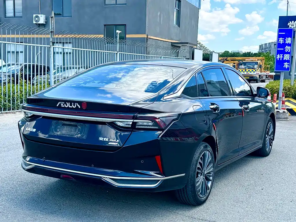 DONGFENG AEOLUS MAX 2021