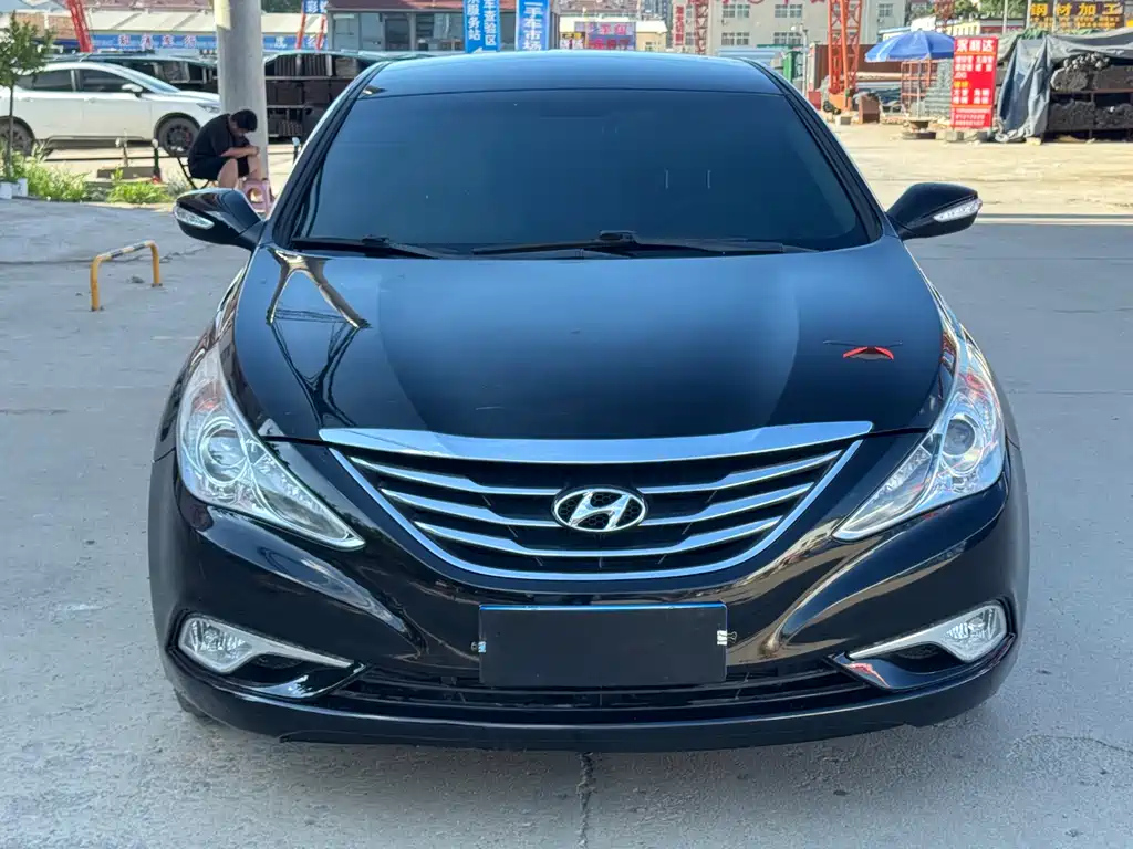 HYUNDAI SONATA 2013