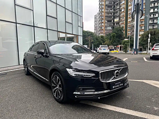 VOLVO S90 2021