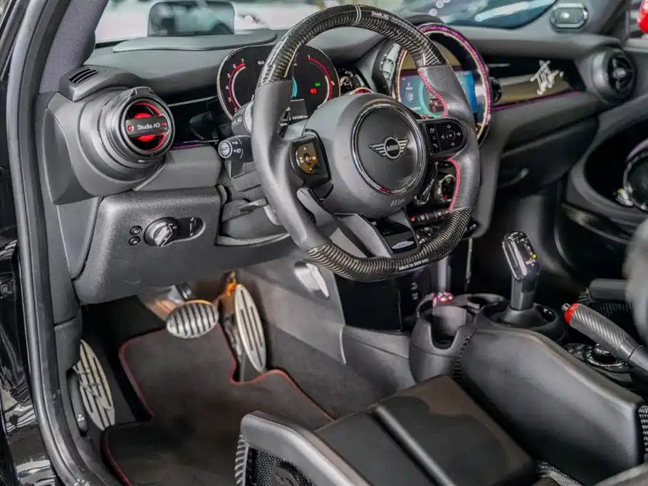 MINI JCW 2022
