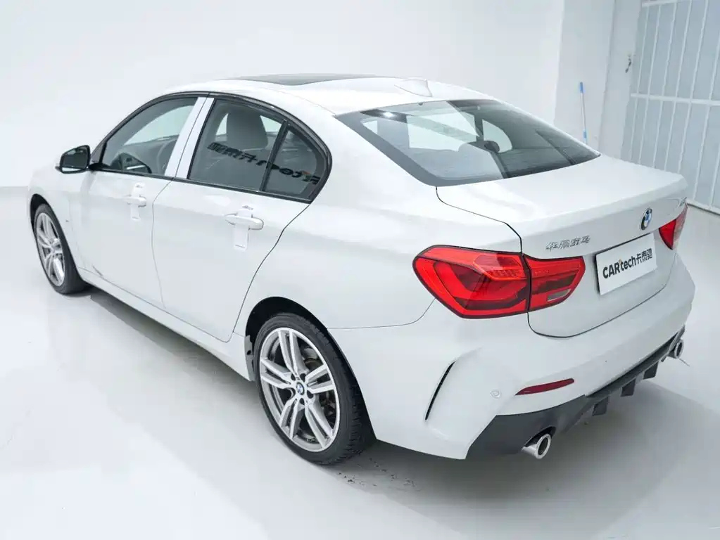 BMW 1-SERIES 2020