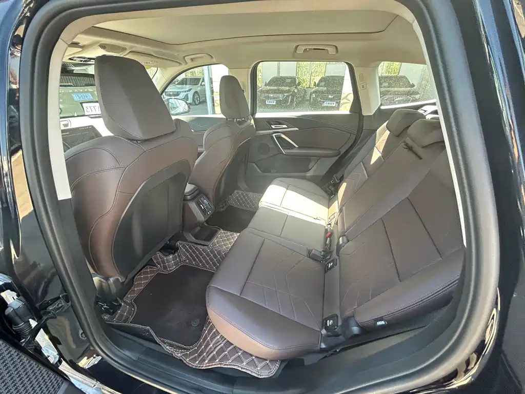BMW X1 2025