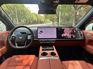 LI AUTO L6 2025 YEAR PRO INTELLIGENT EDITION 2025