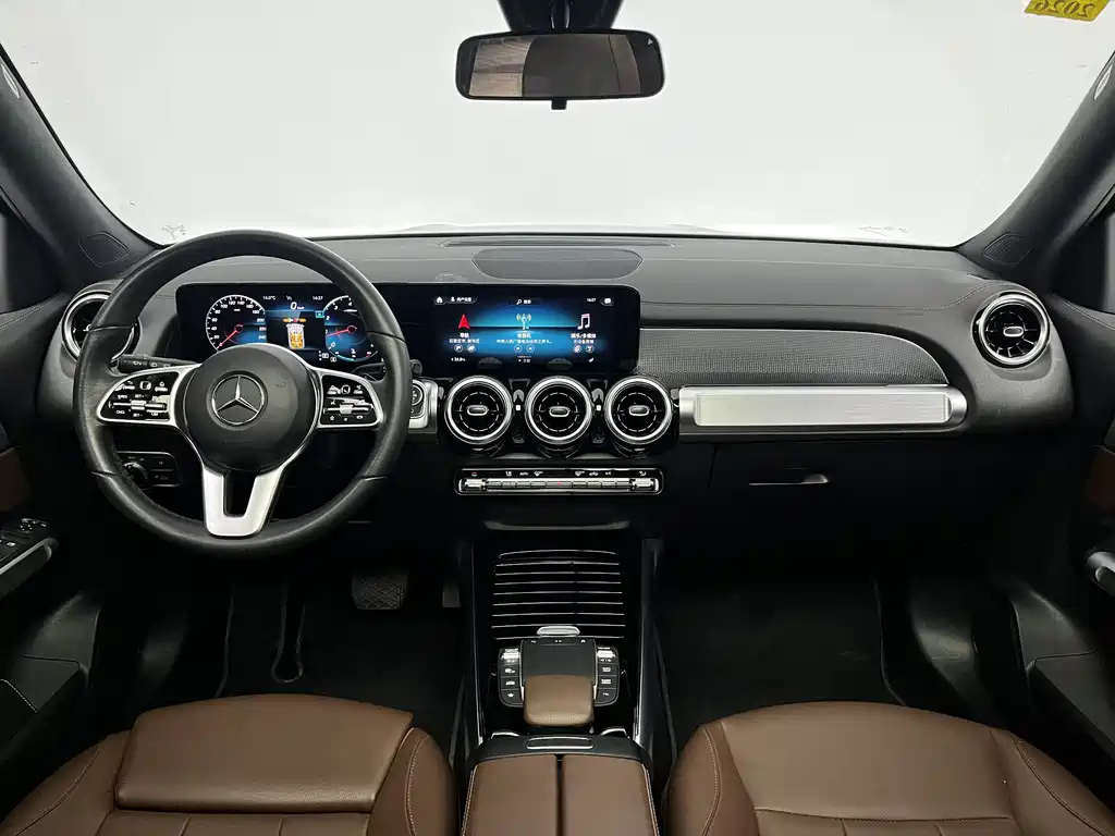 MERCEDES BENZ GLB 2022