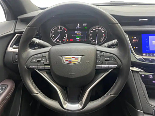 CADILLAC XT6 2022 YEAR 2.0T SEATS 2WD LUXURY 2022