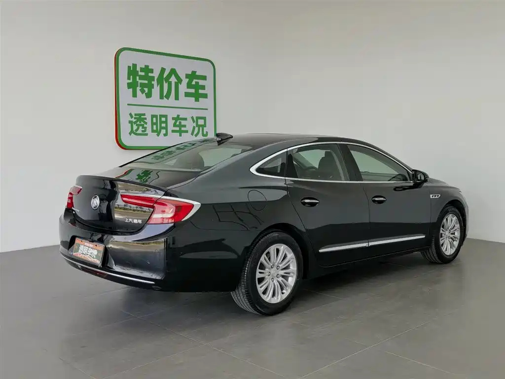 BUICK LACROSSE 2018