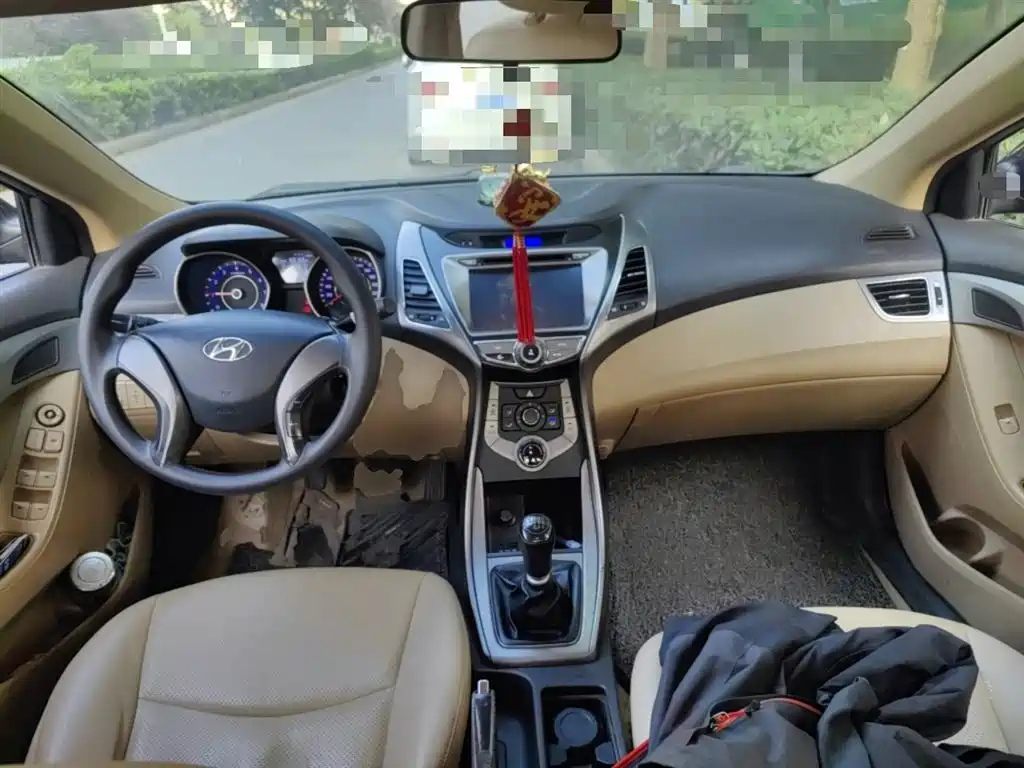 HYUNDAI ELANTRA 2014