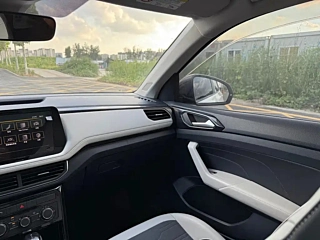 VOLKSWAGEN THARU  2025 YEAR  SHARP 300TSI SHARP  EDITION 2025