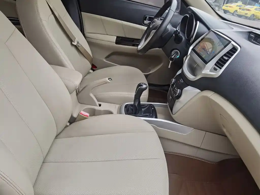 CHANGAN EADO 2014