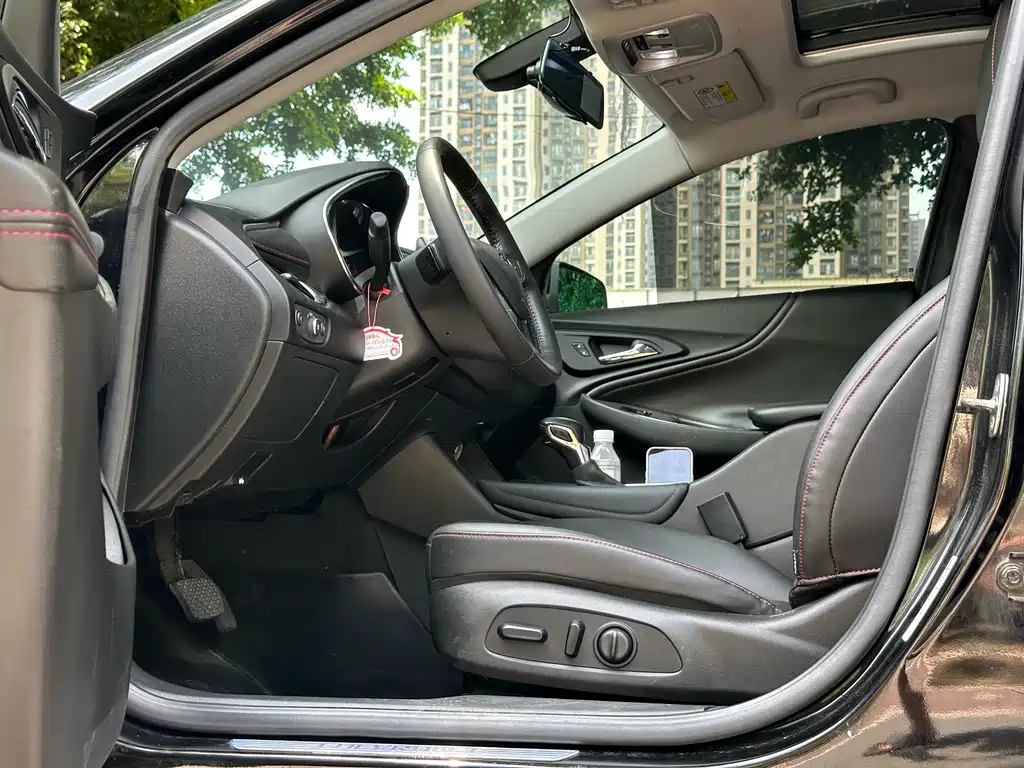 CHEVROLET MALIBU XL 2021