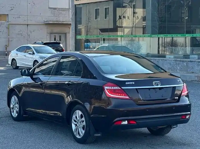 GEELY AUTO EMGRAND 2014