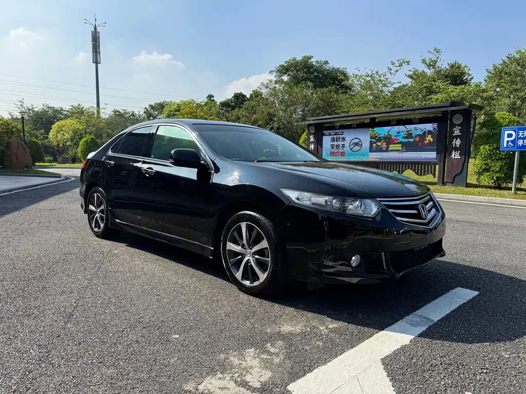 HONDA SI PLATINUM 2012