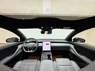 NIO ET5T  2024 YEAR 75KWH TOURING 2024