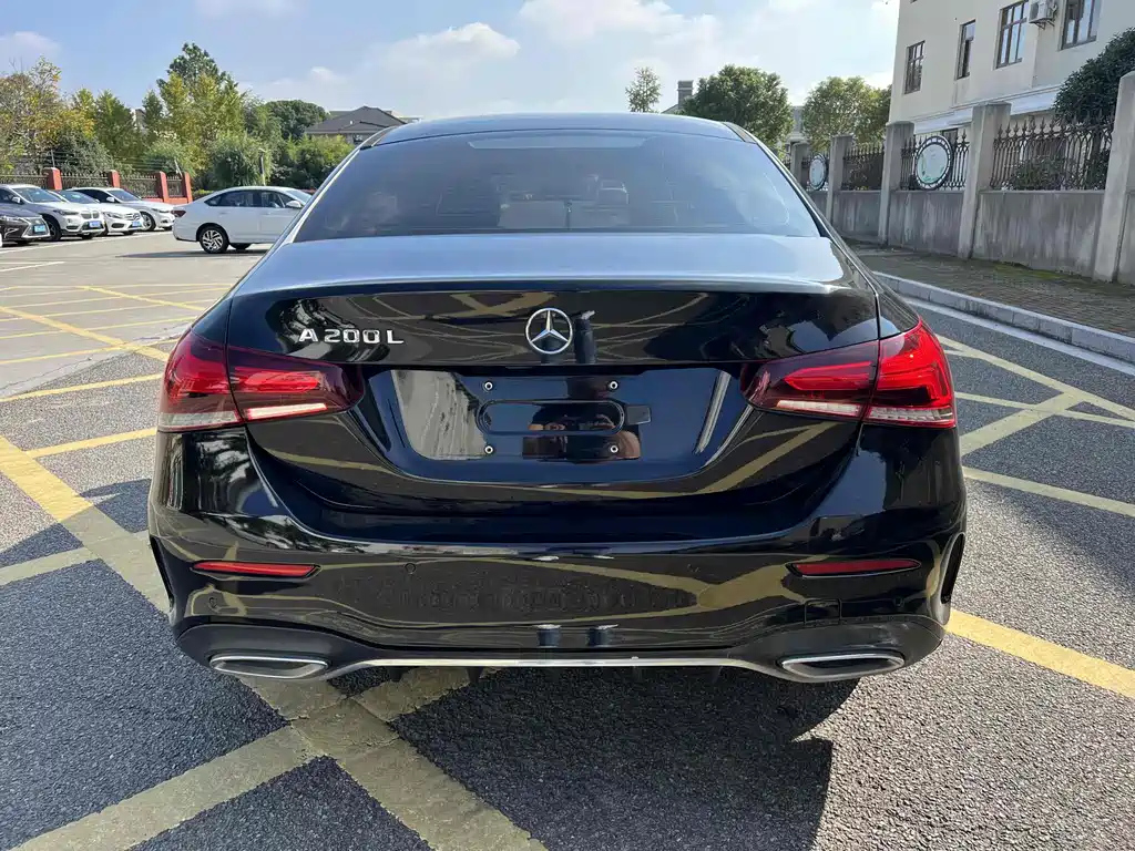 MERCEDES BENZ A-CLASS 2020