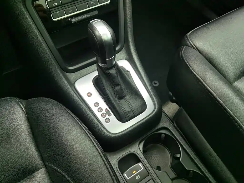 VOLKSWAGEN SHARAN 2018